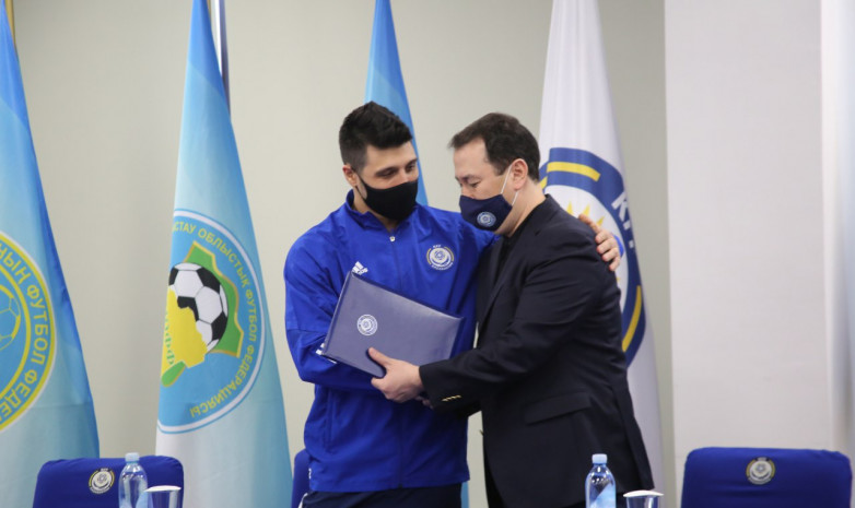ҚФФ Игитаны «Әлемнің үздік қақпашысы» атағымен құттықтады