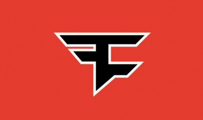 Лучшие моменты матча «FaZe Clan» - «G2 Esports» на ESL Pro League Season 13