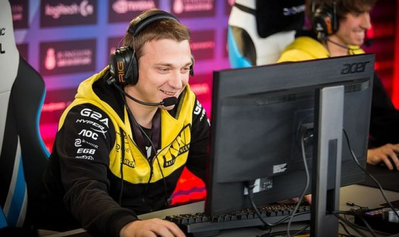 Иван «ArtStyle» Антонов стал тренером команды «PuckChamp»