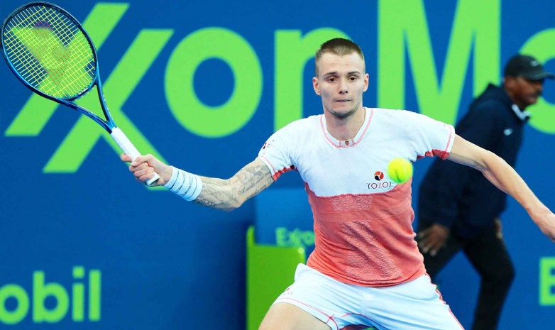 Александр Бублик прошел во второй круг турнира Qatar Open в Дохе