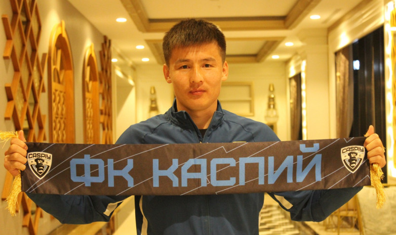 «Каспий» продлил контракты с четырьмя игроками