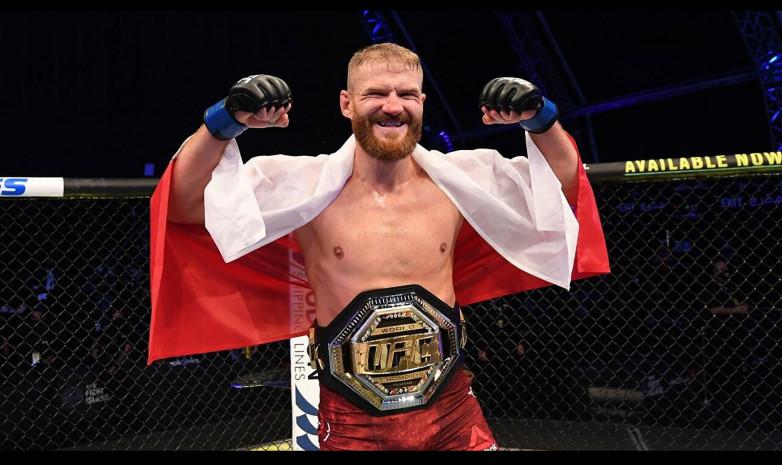 Чемпион UFC Ян Блахович проведет защиту титула на турнире UFC 266