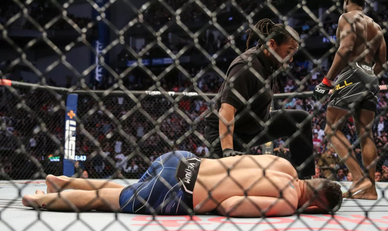 Крис Уайдман перенес операцию после перелома ноги на турнире UFC