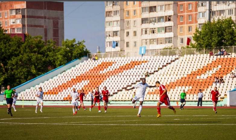 «Акжайык» - «Кызыл-Жар»: стартовые составы