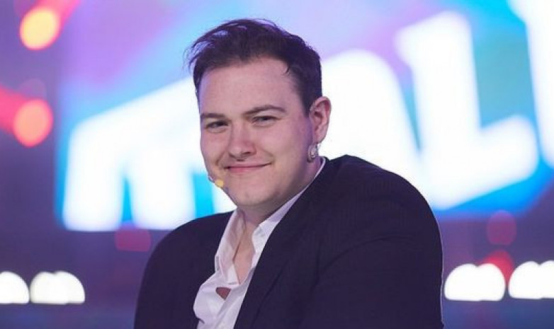 Ведущий турниров по Dota 2 Джейк «SirActionSlacks» Каннер дал комментарий по поводу внешности Dawnbreaker