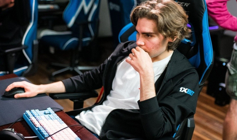 Стример Александр «Nix» Левин получил бан на Twitch