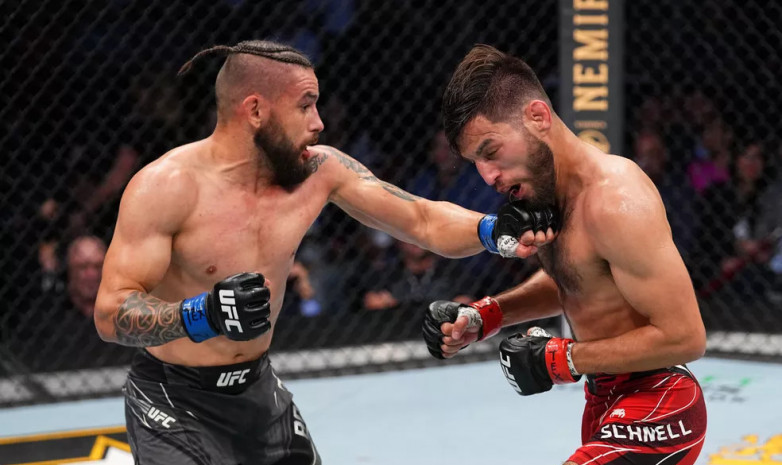 Бонторин UFC 262 турниріде Шнеллді жеңді