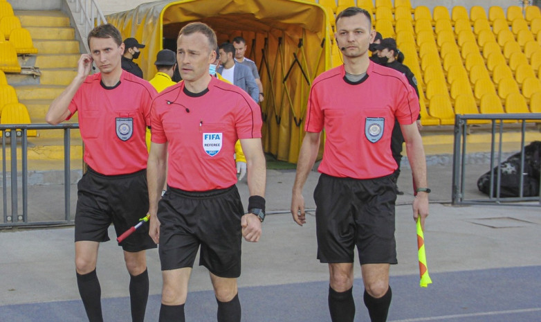 Ел чемпионатының 10-турына төрешілер тағайындалды