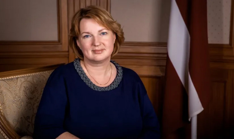 «Казахстанцы нам покажут сильные зубы». Посол Латвии дала прогноз на дебютный матч сборной Казахстана на ЧМ в Риге
