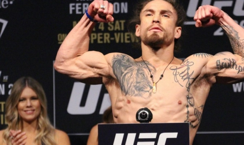UFC алты спортшыны қатарынан шығарды