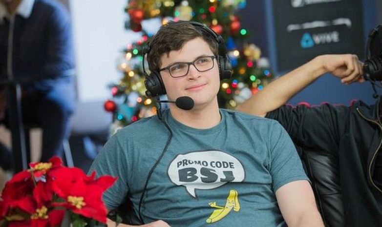 Аналитик по Dota 2 Брайан «BSJ» Кэнэвэн: «Жалкое выступление абсолютно всех игроков NAVI. Я никогда так не радовался поражению какой-либо команды»