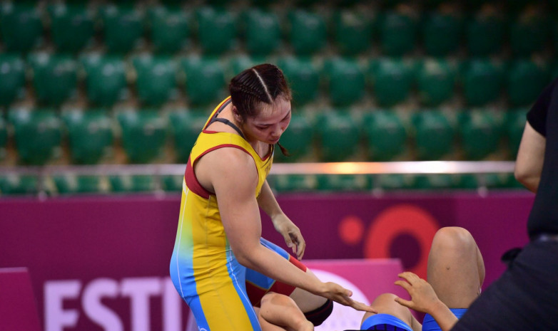 Балуан қыздар Poland Open турнирінде үш медаль ұтып алды