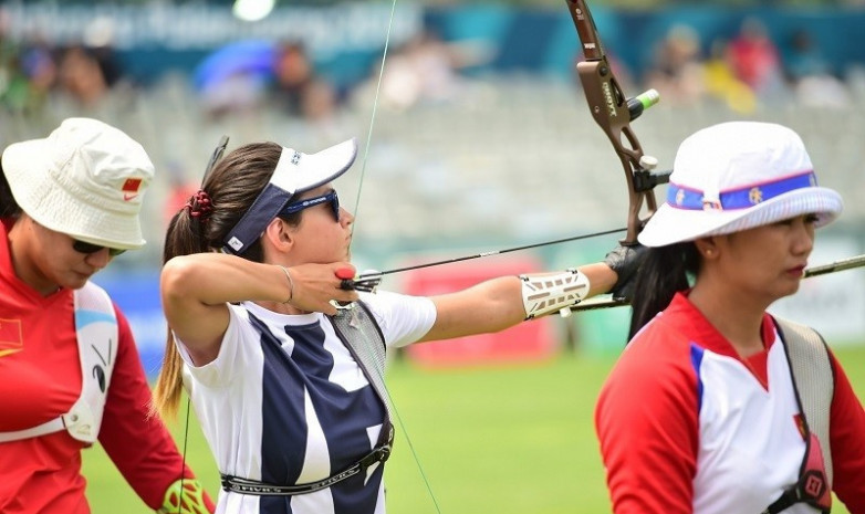 Женская сборная Казахстана по стрельбе из лука проиграла Колумбии на лицензионном турнире в Париже