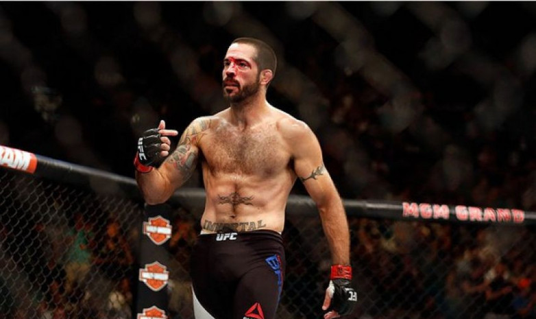 Браун UFC Vegas 29 турнирінде Лиманы нокаутпен жеңді
