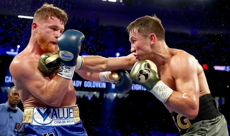 DAZN Головкинге Альвареске қарсы үшінші айқасты өткізуді ұсынды