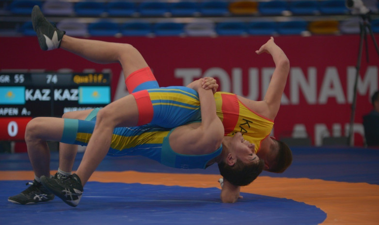 Әлем чемпионатында бақ сынайтын жасөспірім балуандар белгілі