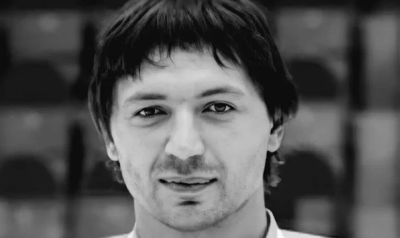 «Алматы» хоккей клубының аға жаттықтырушысы өмірден озды