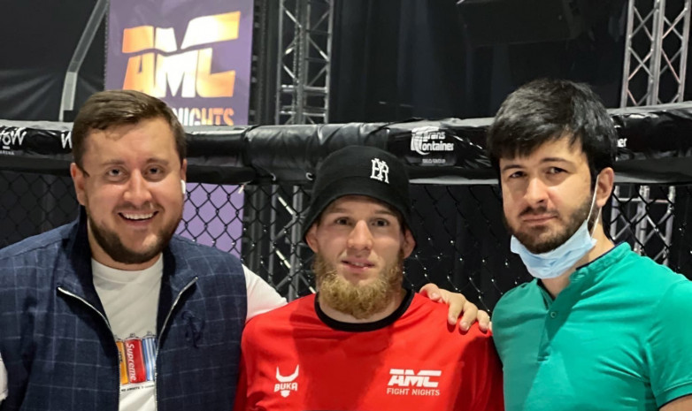 AMC Fight Nights 103: Басты жекпе-жекте Юсуф Раисов Алексей Махноны жеңді