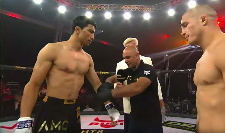 Аслан Ораздың AMC Fight Nights 103 турниріндегі жекпе-жегі
