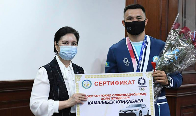 Қызылорда жұртшылығы Қамшыбек Қоңқабаевқа көлік мінгізді