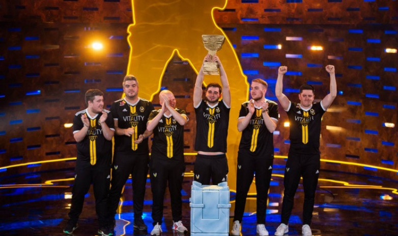 «Team Vitality» обыграли «Astralis» в матче верхней сетки группы A на BLAST Premier: Fall Groups 2021