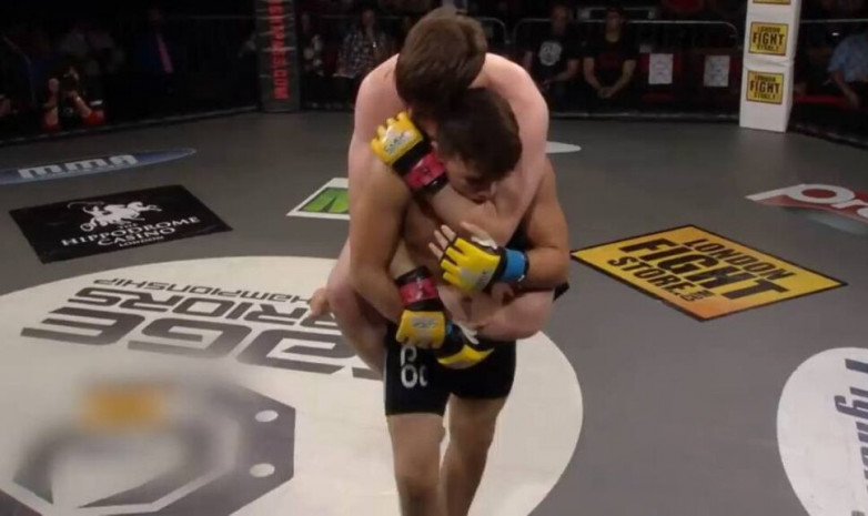 Видео боя UFC Вегас 36: Джек Шор vs Людвик Шолинян