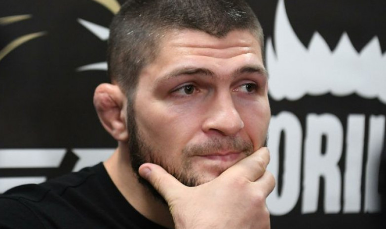 «Я бы встала на защиту». Экс-боец MMA отреагировала на слова Нурмагомедова о ринг-герлз