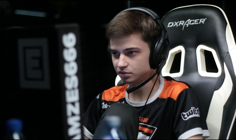 «RAMZES666» перечислил сильнейших игроков в Dota 2 на каждой позиции