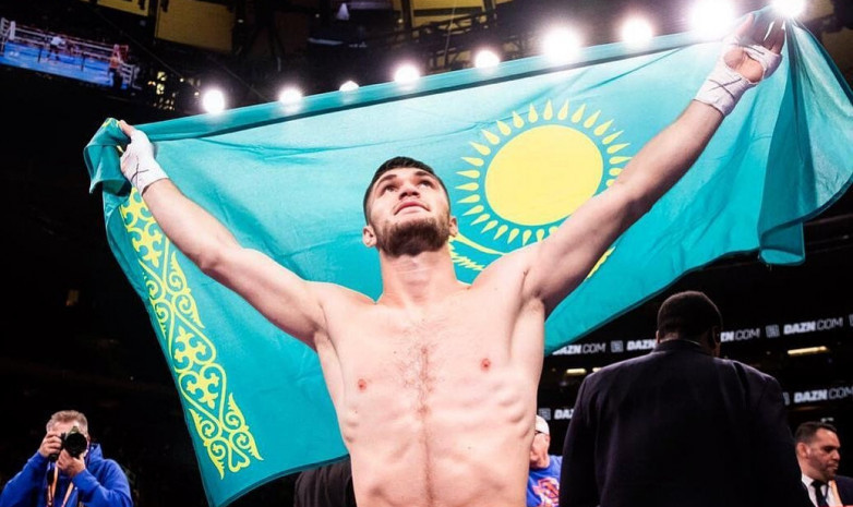 Әлемнің экс-чемпионы Әли Ахмедовті жеңісімен құттықтады