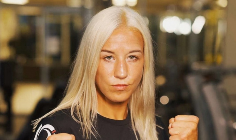 Агапова вошла в ТОП-5 бойцов с самыми большими гонорарами на турнире UFC Fight Night 194