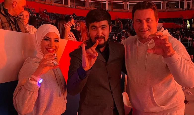 AIBA Рой Джонспен бірге «Дикий Арманды» 2021 жылғы әлем чемпионатының ашылу салтанатына шақырды