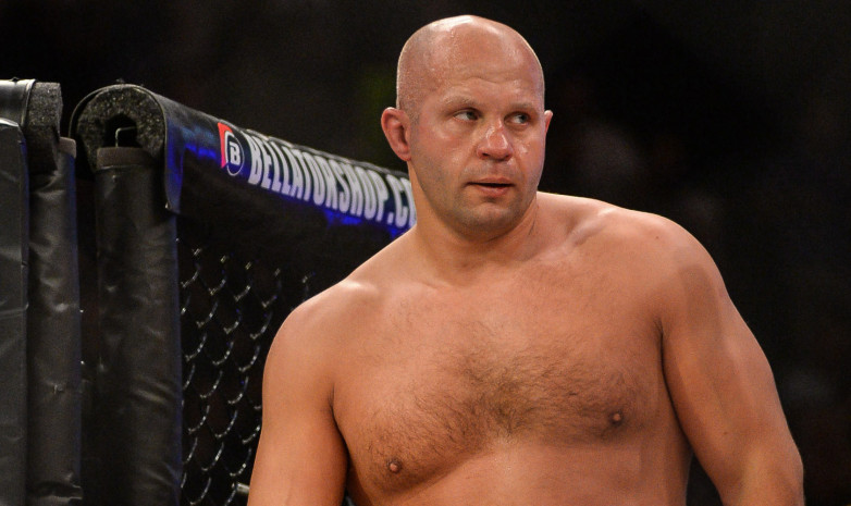 Емельяненко Bellator 269 турнирінде Джонсонды нокаутпен жеңді