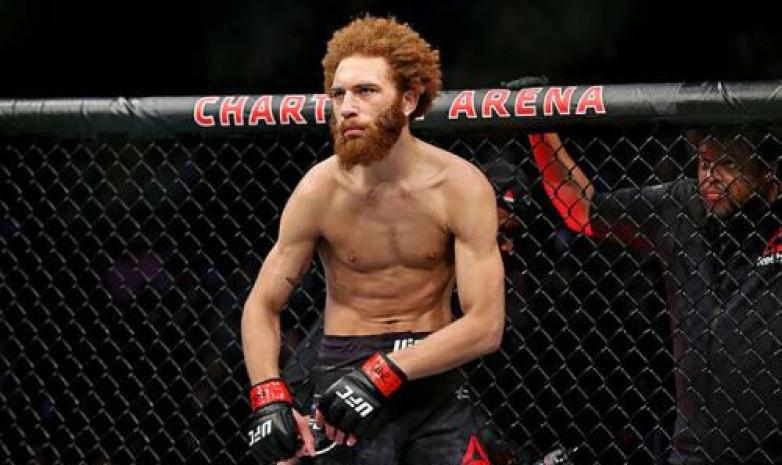 UFC файтері тұрмыстық зорлық-зомбылық жасады деген айыппен қамауға алынды