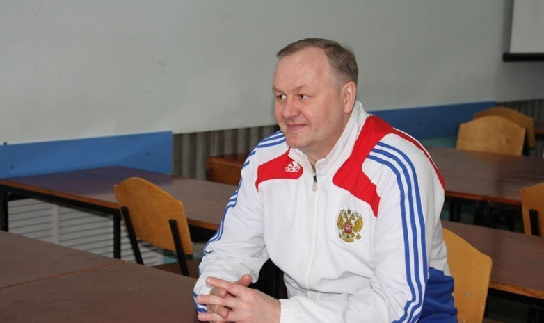 «Не преуспел». Экс-игрок ЦСКА раскритиковал игру Зайнутдинова в матче с «Рубином» 