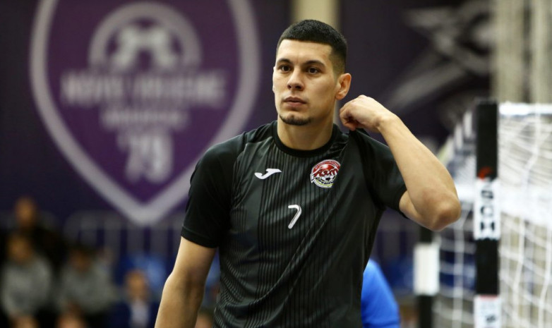 Нападающий сборной Казахстана вернулся в МФК «Аят»