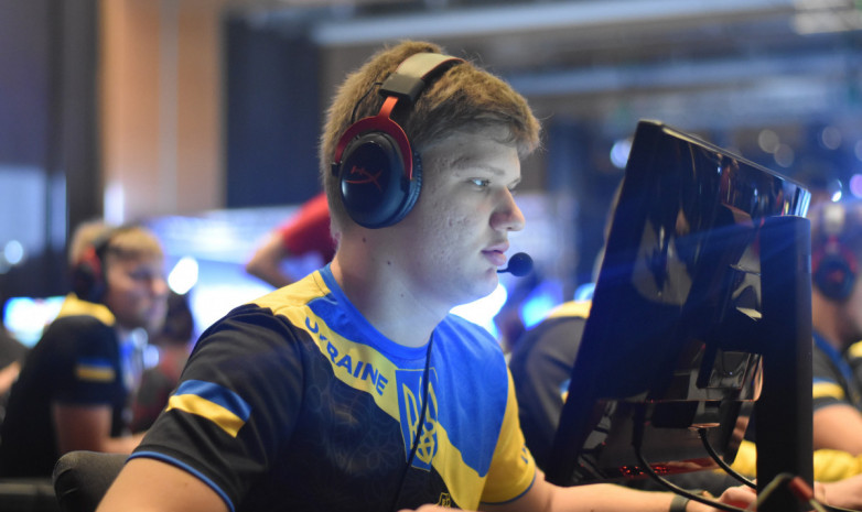 «Kennys» «s1mple» Костылевті CS:GO тарихындағы ең үздік мерген деп таныды