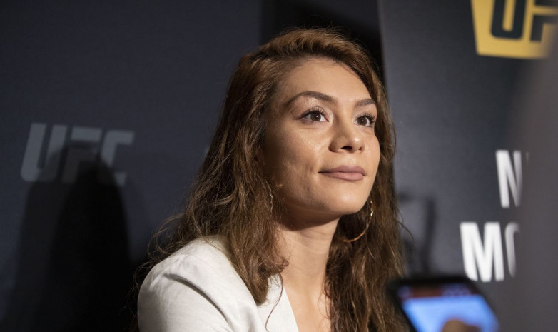 Бывшая чемпионка UFC пострадала от жестокого нападения