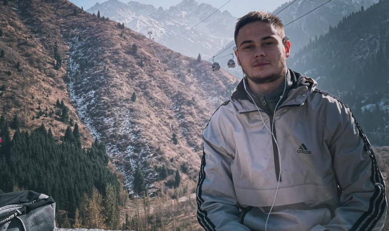ВИДЕО. Казахстанский фристайлер блестнул музыкальным талантом