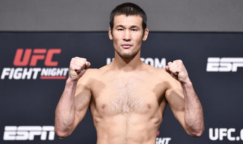 Рахмонов UFC рейтингінің топ-15 тізіміне енді