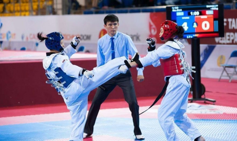 Таразда таеквонодан жасөспірімдер арасындағы ел чемпионаты өтіп жатыр