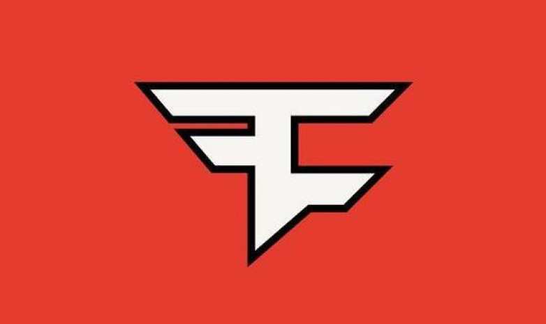«Outsiders» — «FaZe Clan». Лучшие моменты матча на ESL Pro League Season 15