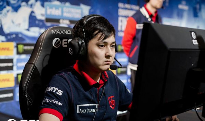 «Players» уступили «Movistar Riders» на ESL Pro League Season 15