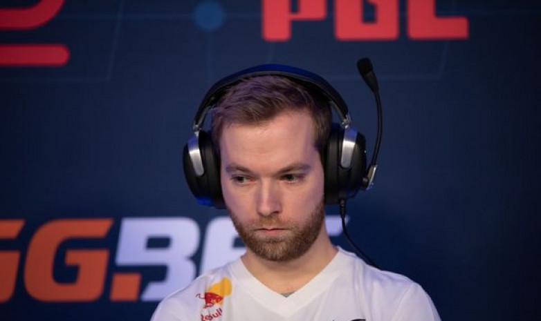 «Xizt» стал тренером «Heroic»