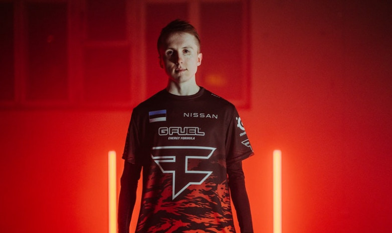 «Sprout» — «FaZe Clan». Лучшие моменты матча на ESL Pro League Season 15