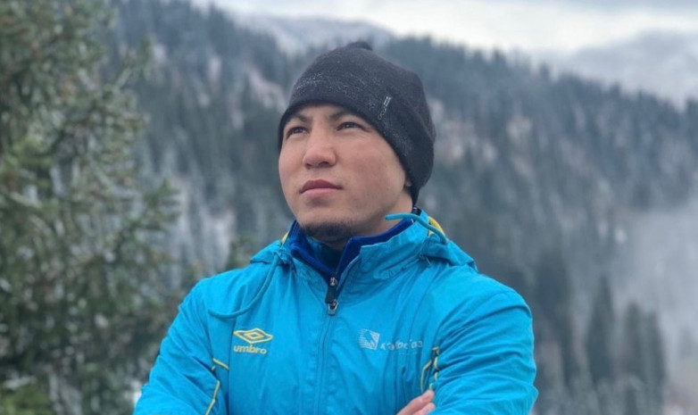 Казахстанский вольник вышел в финал чемпионата Азии по борьбе