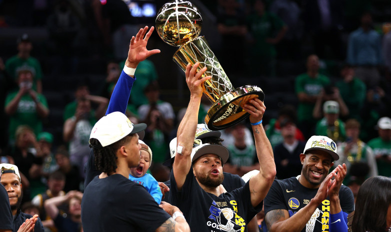 NBA: «Голден Стэйт Уорриорз» жеті дүркін жеңімпаз атанды