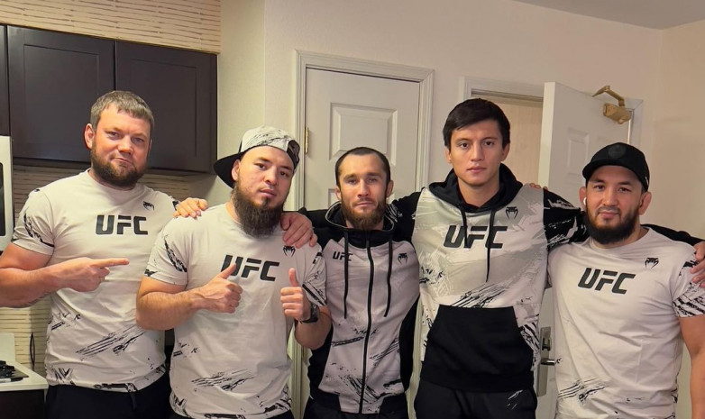 Морозов UFC-дегі кезекті жекпе-жегі алдында дәстүрлі рәсімге қатысты