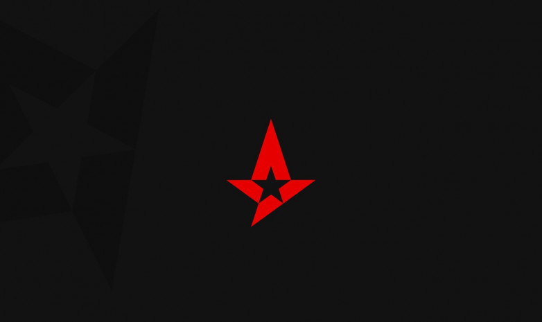 «FaZe Clan» — «Astralis». Лучшие моменты матча на Roobet Cup