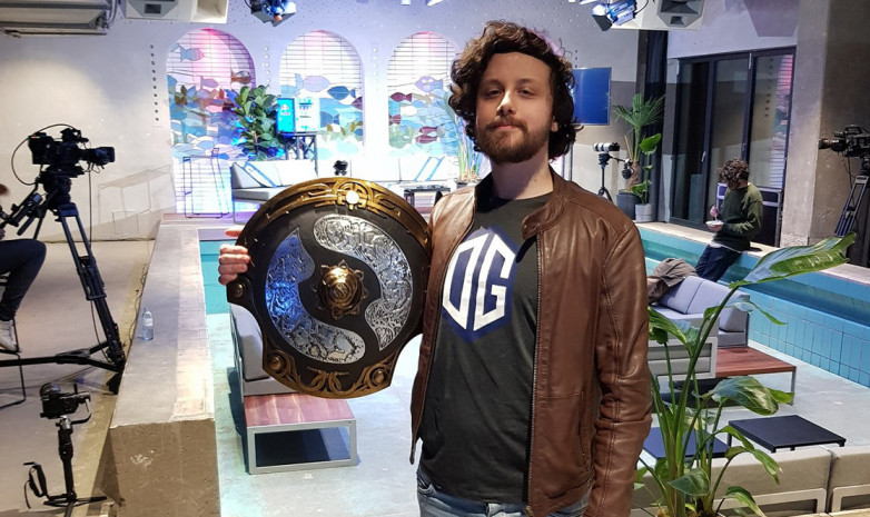 Gorgc: «Valve плевать на Доту»