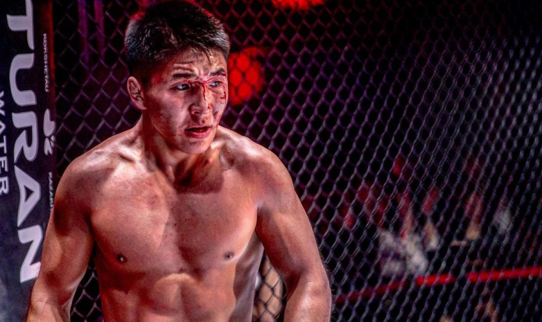 Акылбек уулу OCTAGON Гран-приінің жартылай финалына жолдама алды
